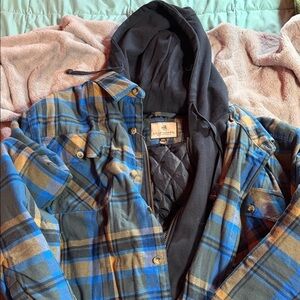 Legendary Whitetails Men's Blue and Tan Plaid Shirt Jacket